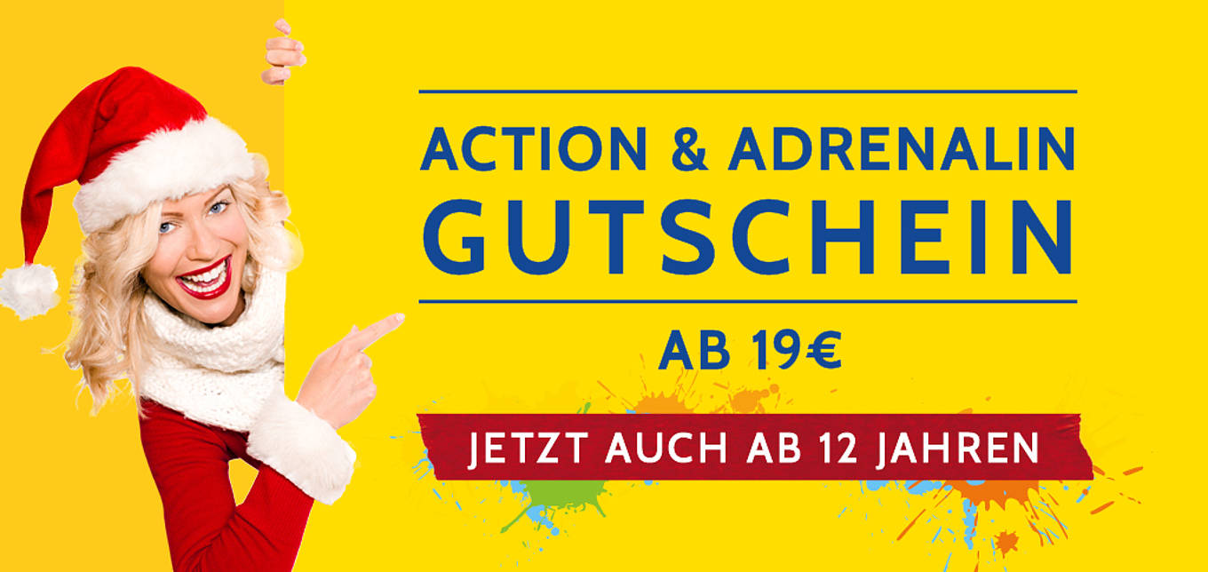 Weihnachtsfrau preist den Action & Adrenalin Gutschein ab 19€ an.